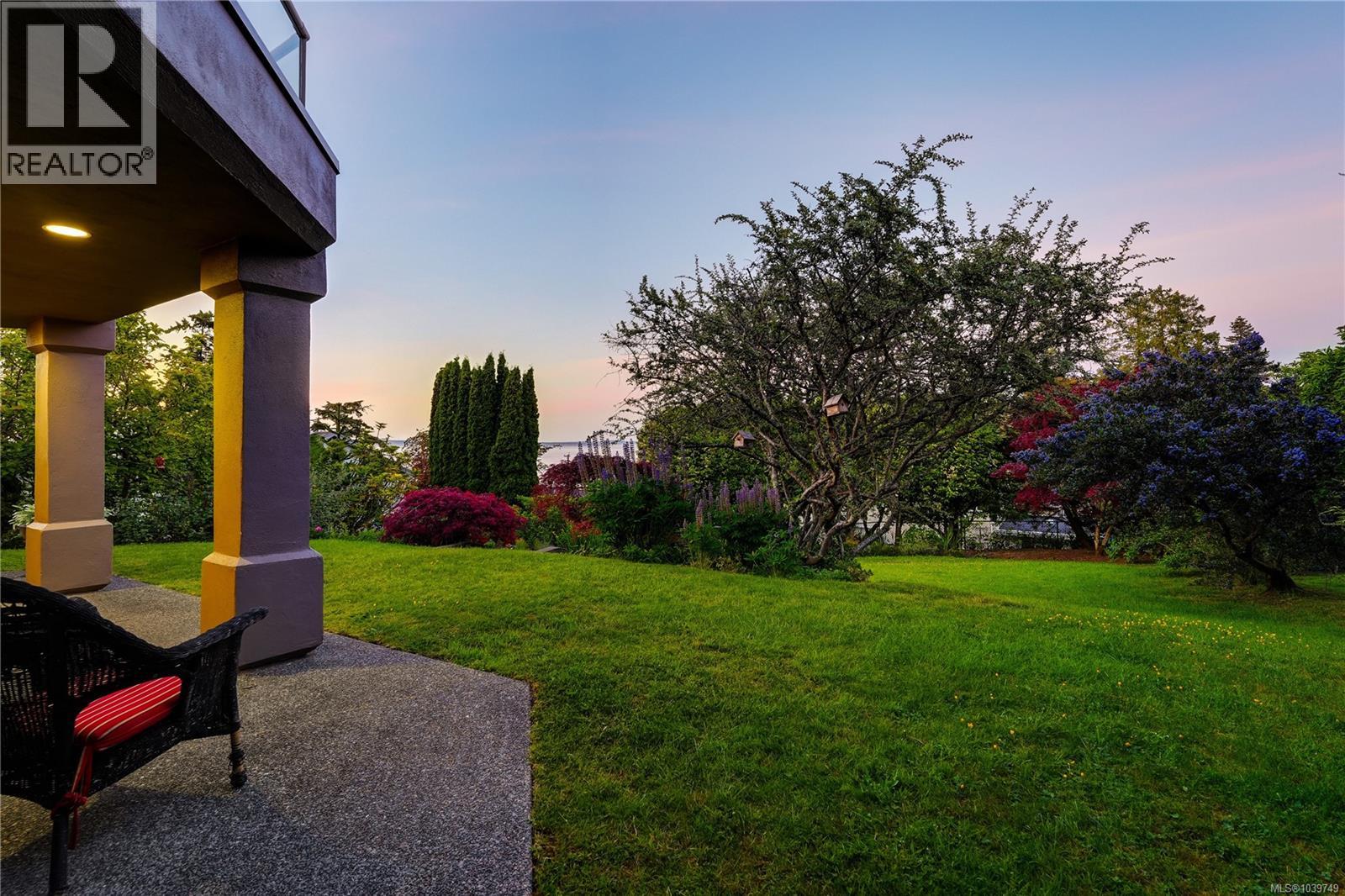 4961 Lochside Dr - 57