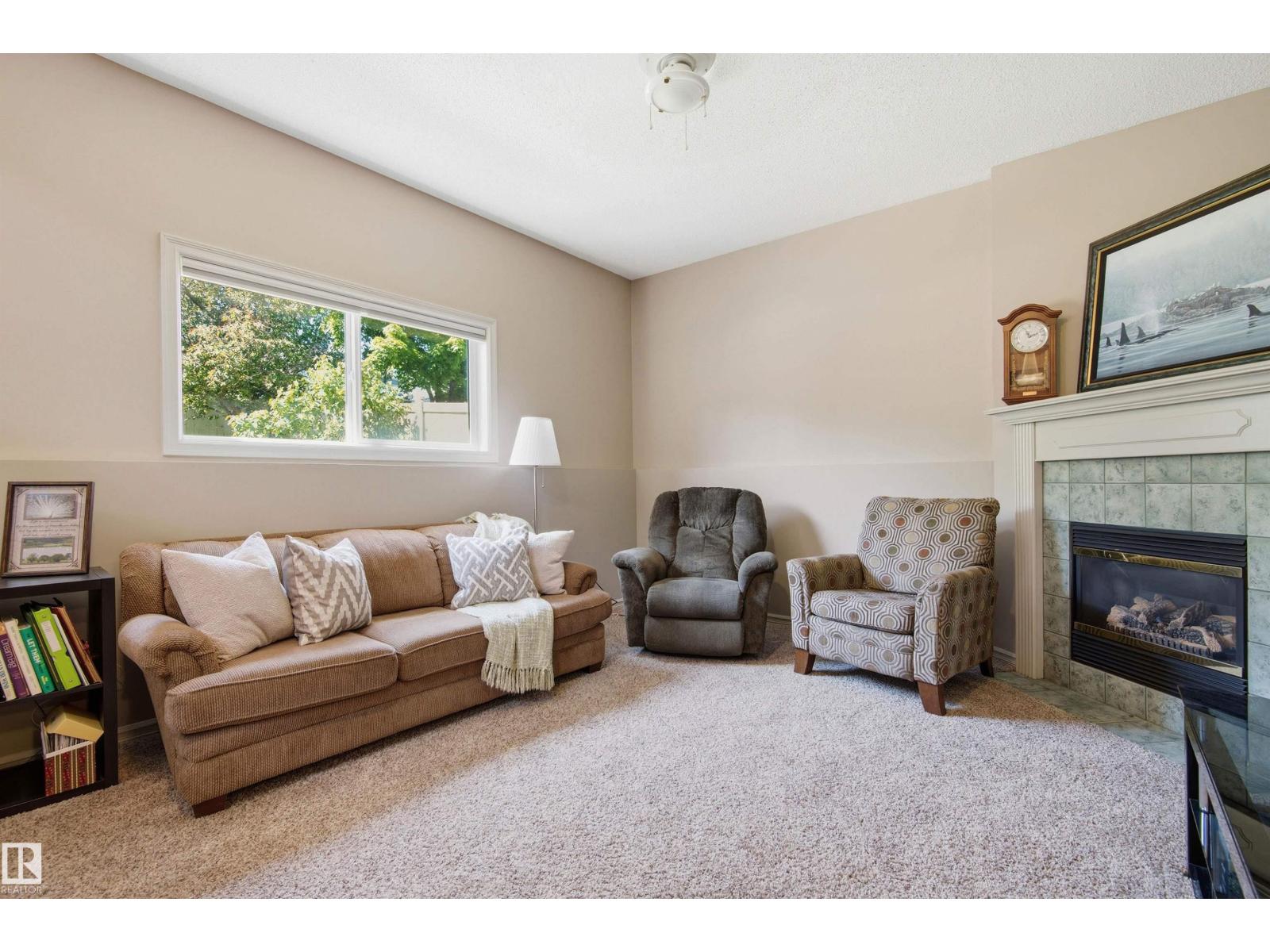 11715 11B AV NW — photo 37