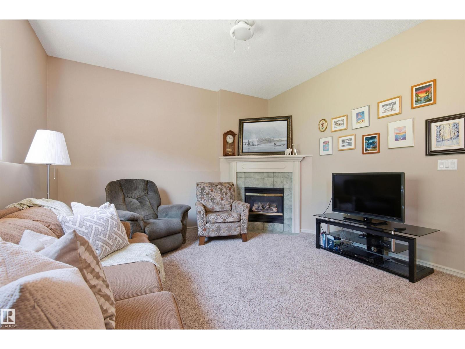 11715 11B AV NW — photo 38