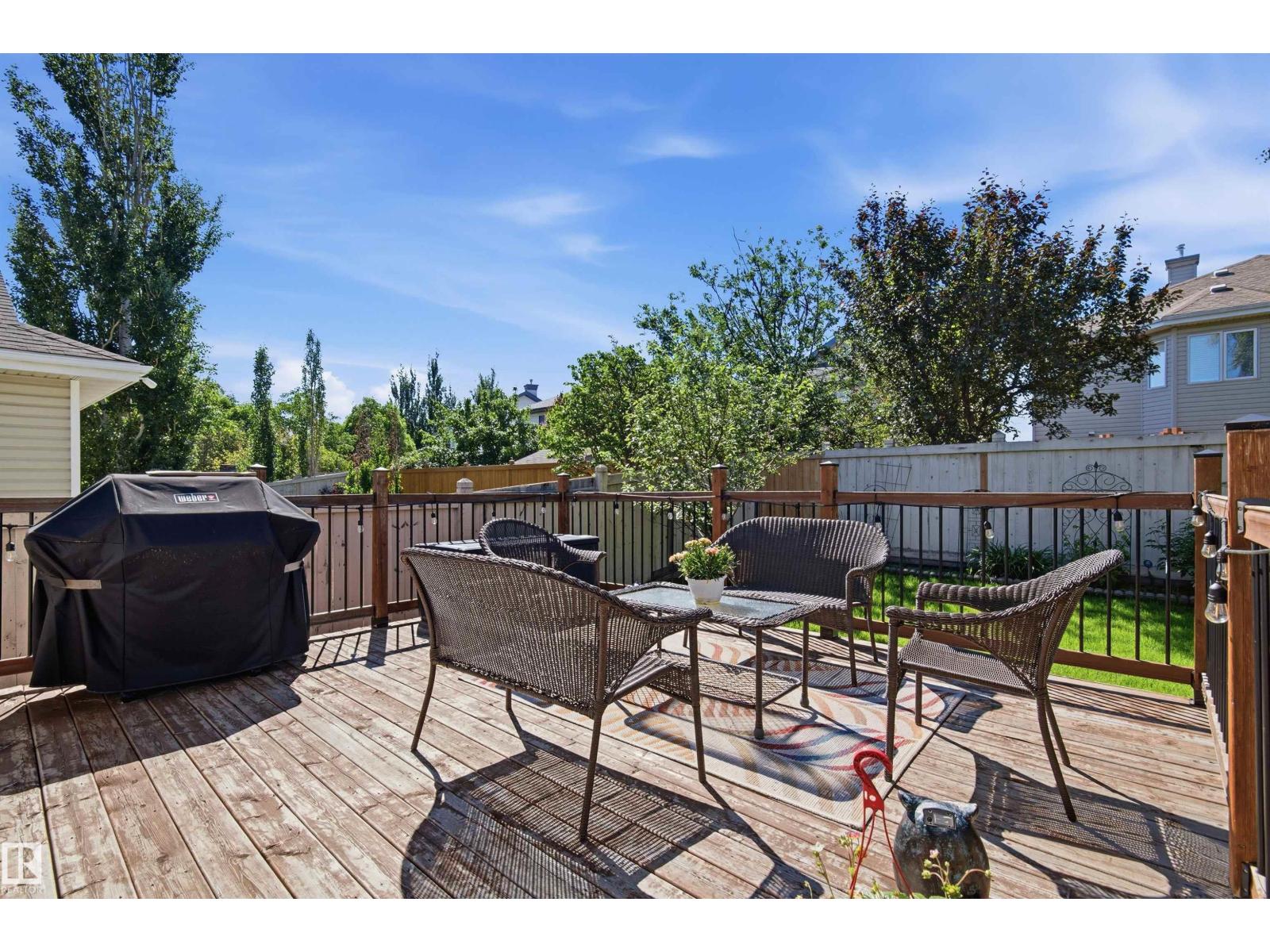 11715 11B AV NW — photo 56