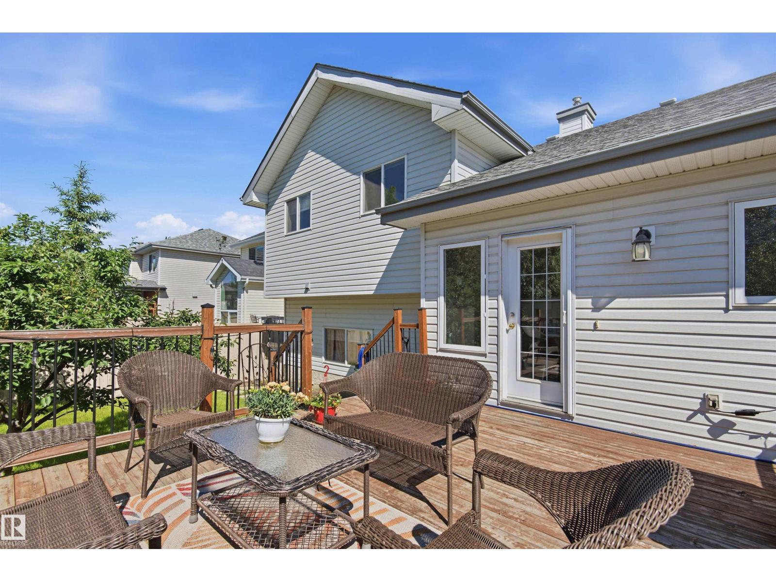 11715 11B AV NW — photo 58
