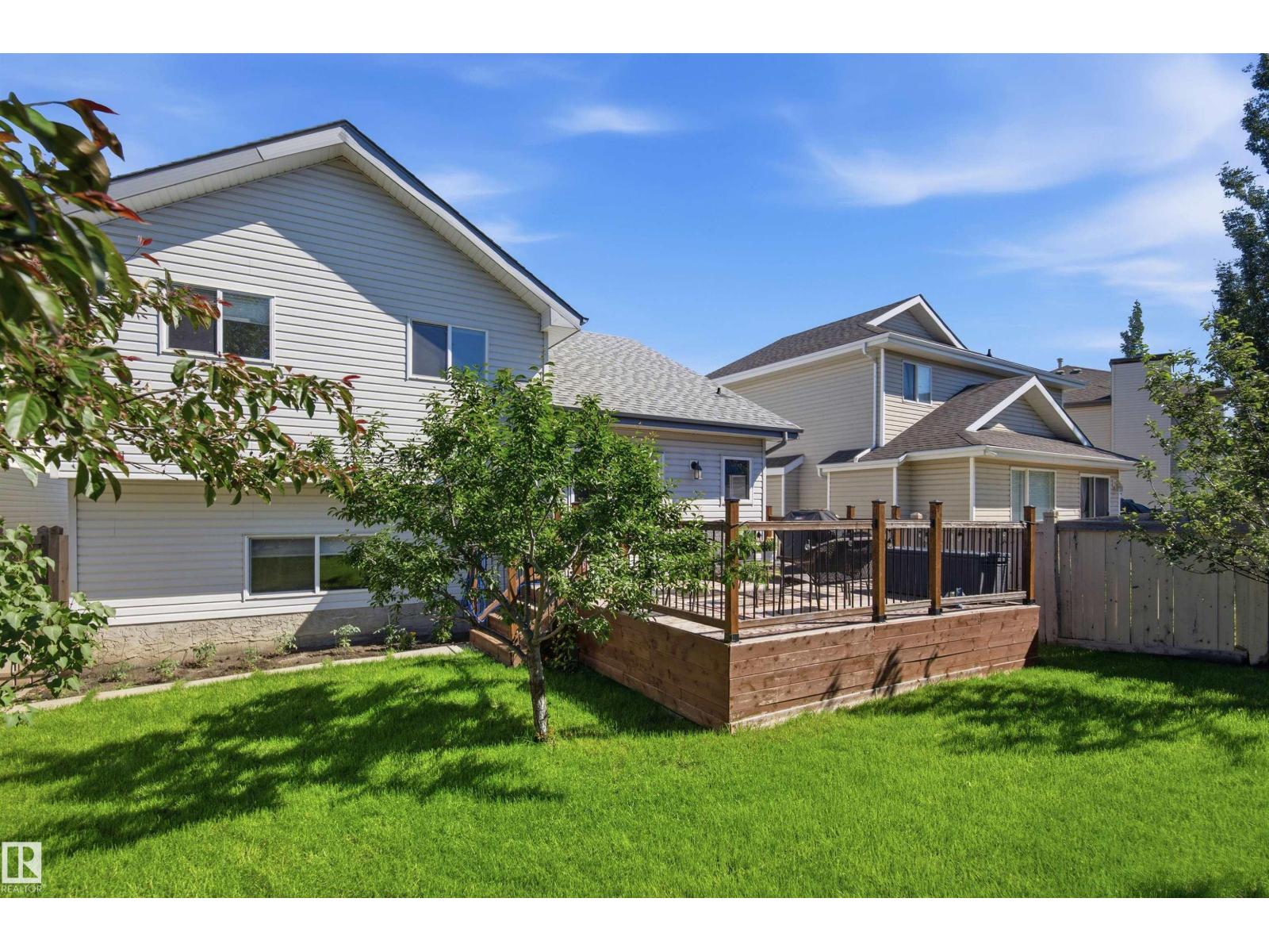11715 11B AV NW — photo 50