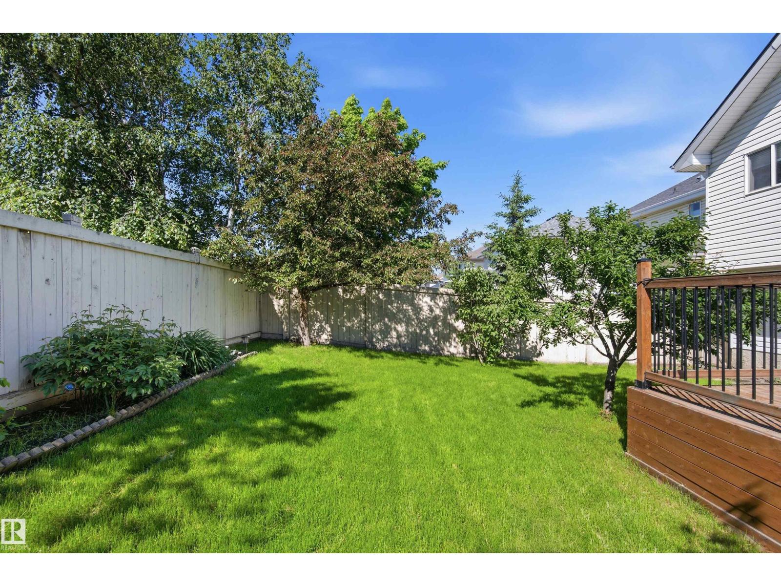 11715 11B AV NW — photo 52