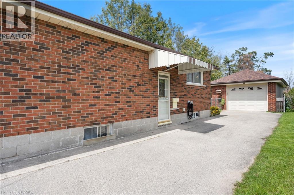 404 GREY Street - 19