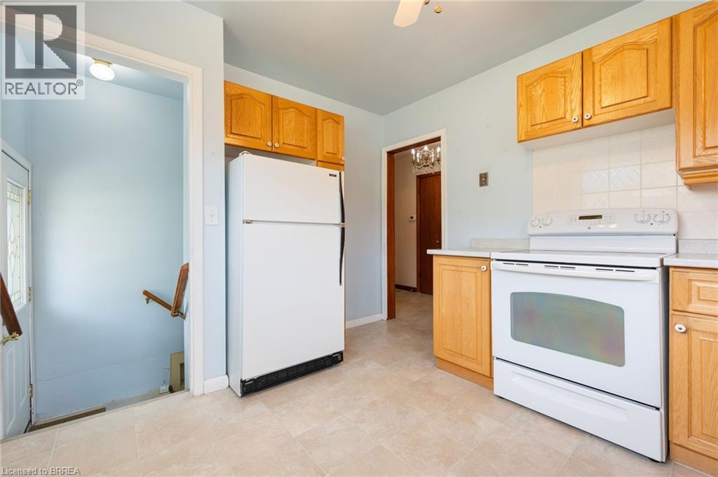 404 GREY Street - 8