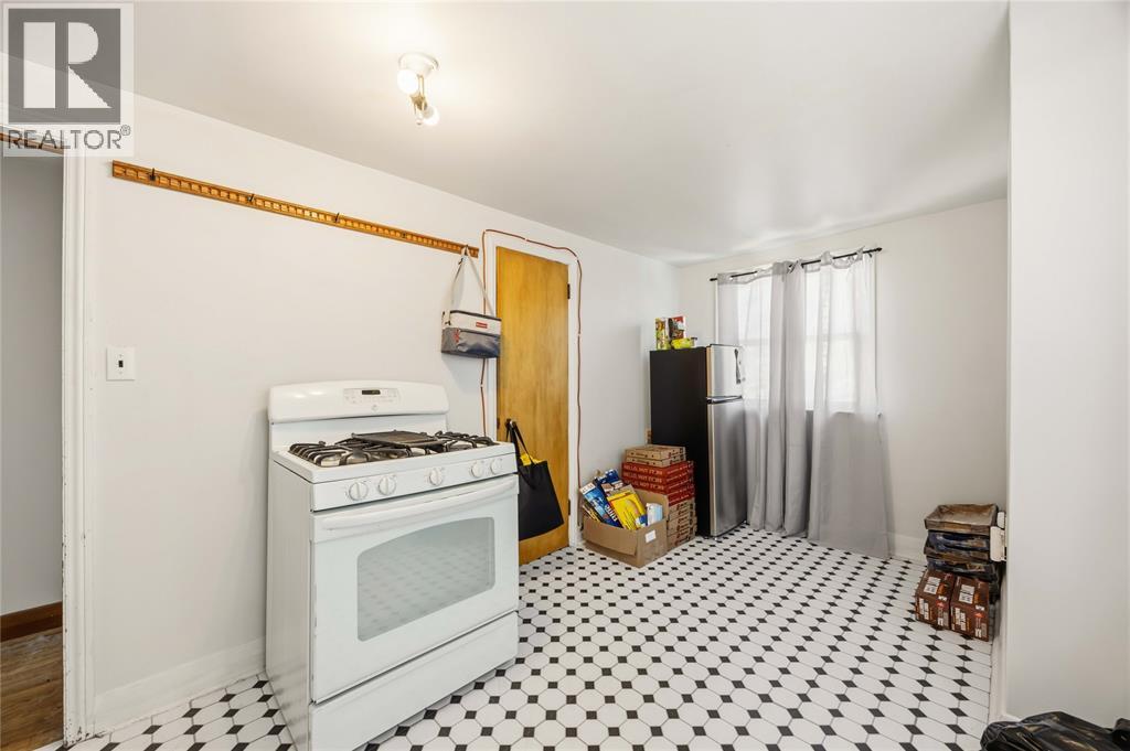 2012 Wayne AVENUE - 10