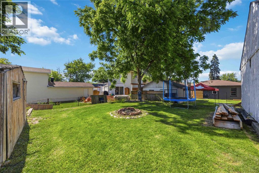 2012 Wayne AVENUE - 20