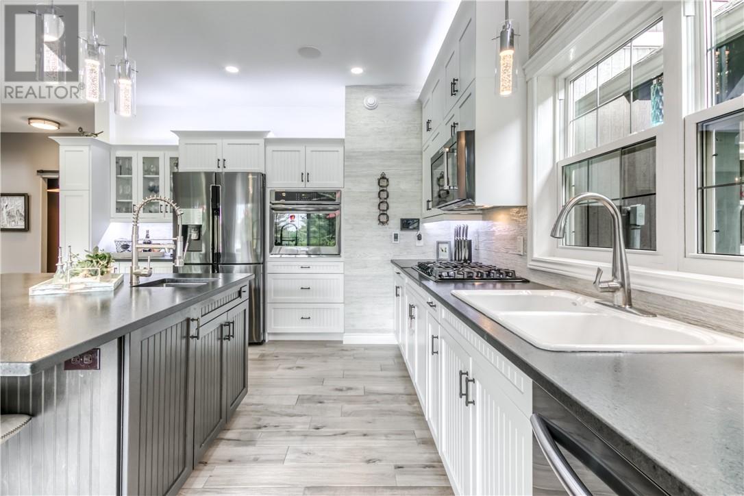 1 Geneva Lake Road - 11