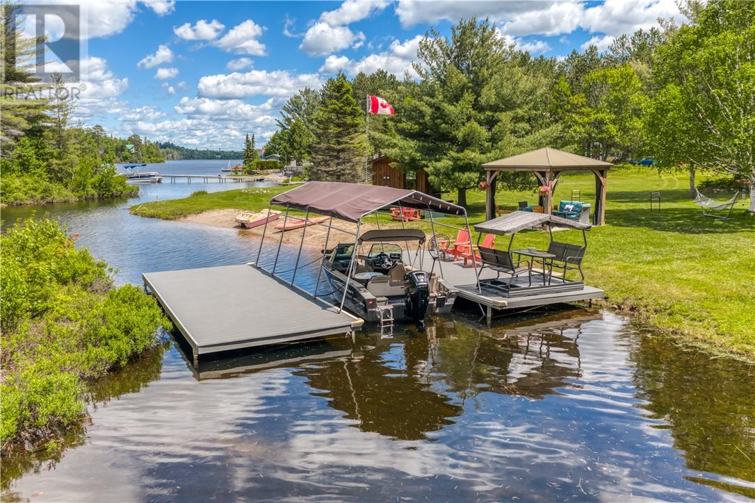1 Geneva Lake Road - 26