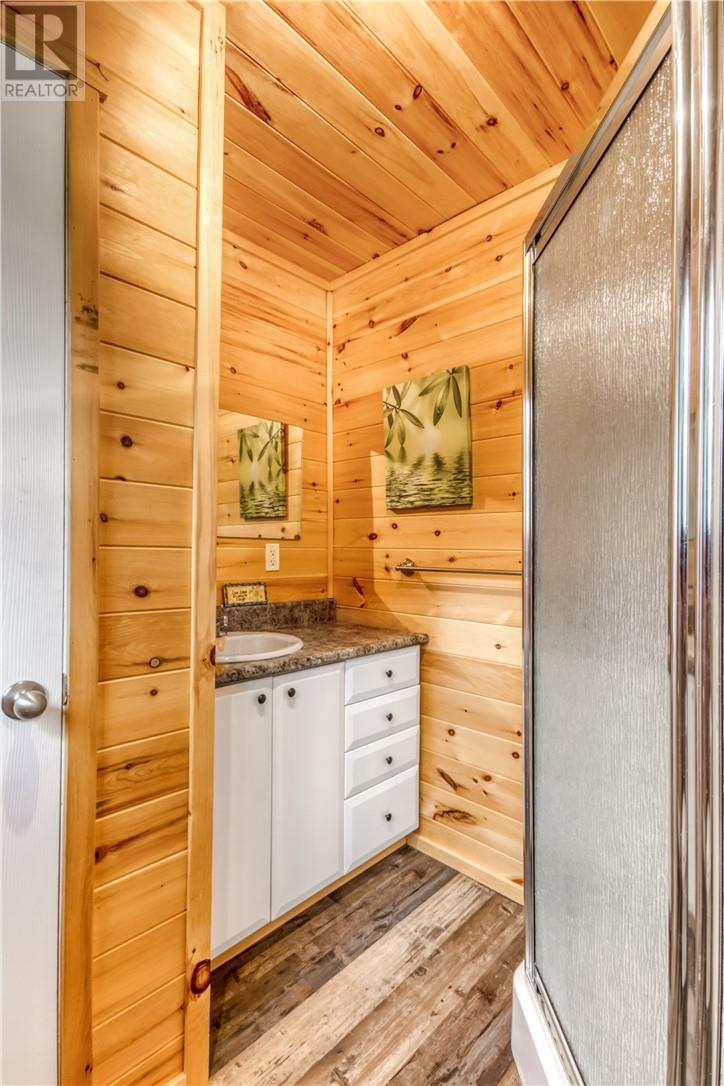 1 Geneva Lake Road - 38