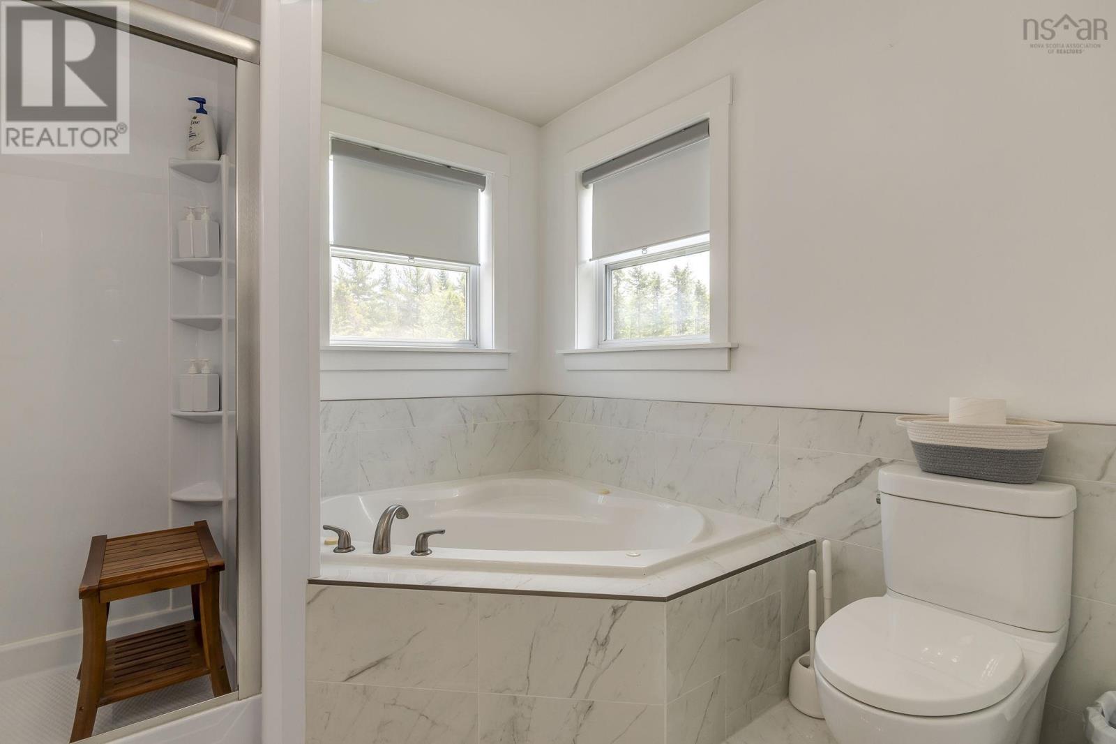 3326 Sackville Drive Drive - 25