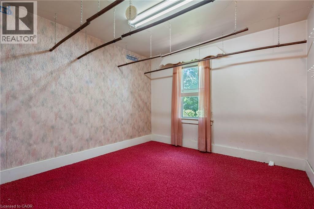35 BASIL Avenue - 13