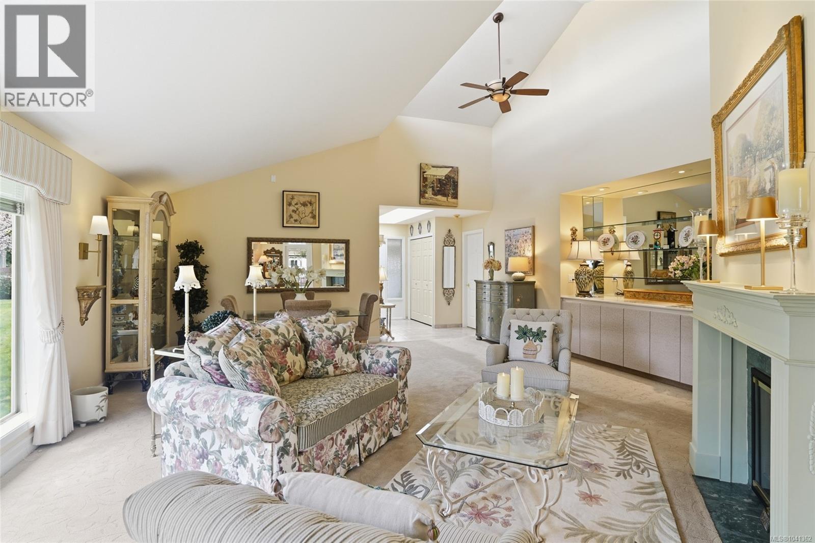 817 Lakes Blvd - 19