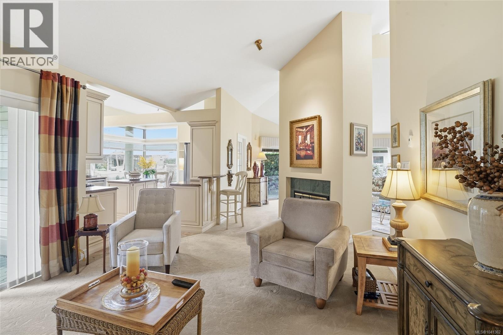 817 Lakes Blvd - 28