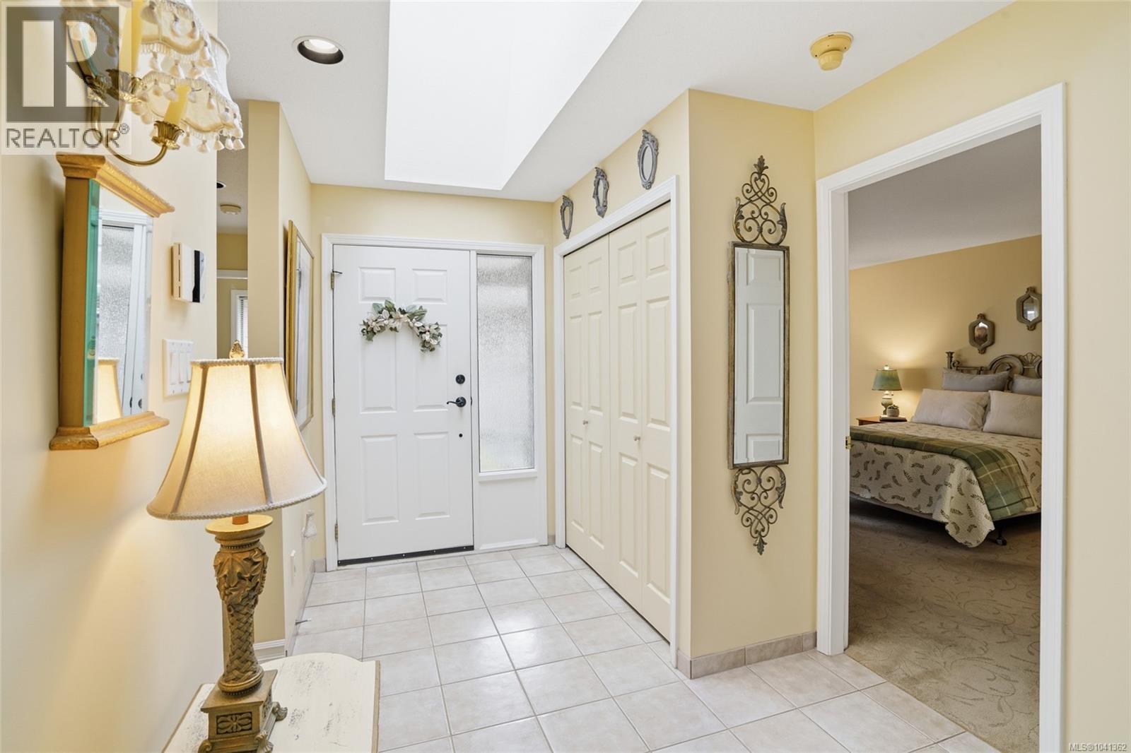 817 Lakes Blvd - 30
