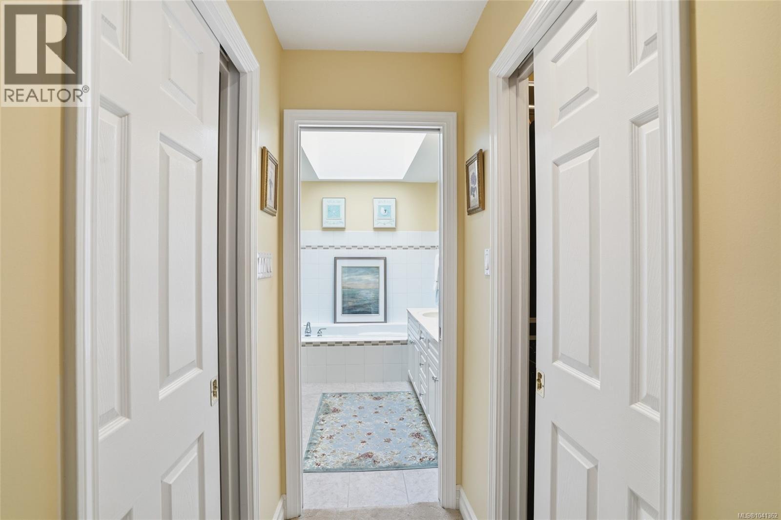 817 Lakes Blvd - 33