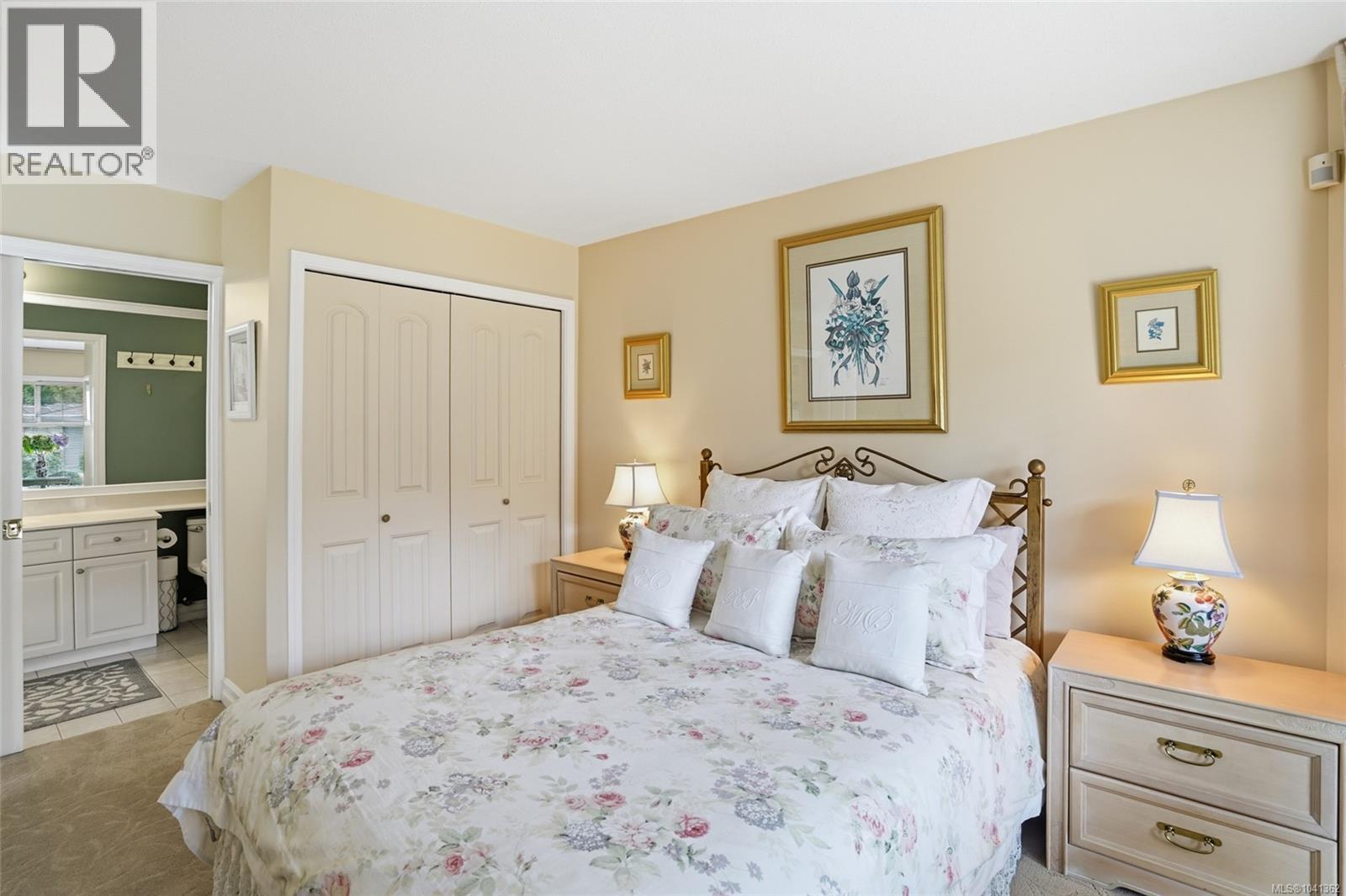 817 Lakes Blvd - 38