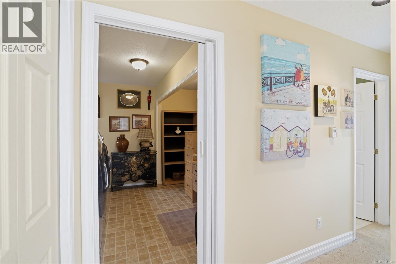 817 Lakes Blvd - 42