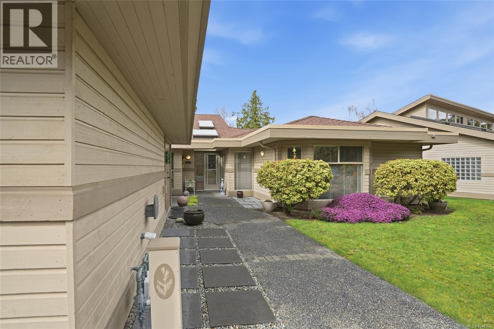 817 Lakes Blvd - 57