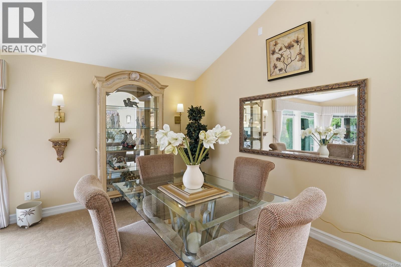 817 Lakes Blvd - 7