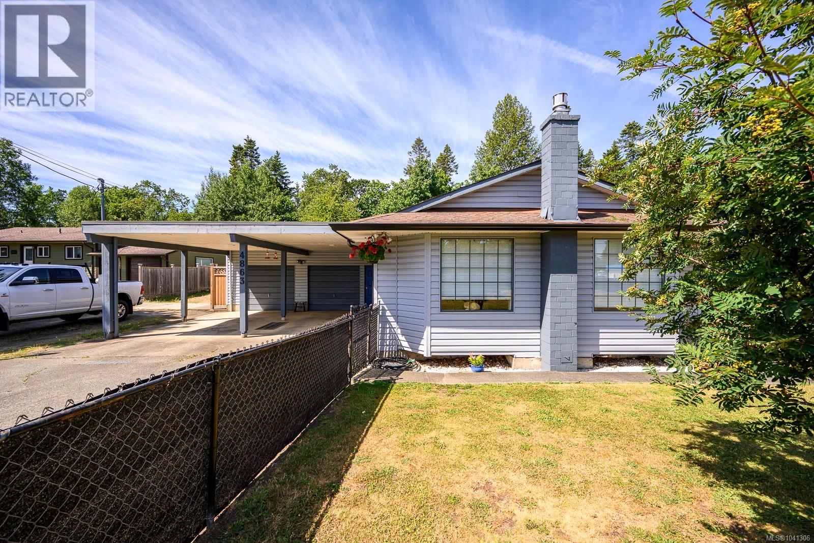 4863 Dundas Rd - 30