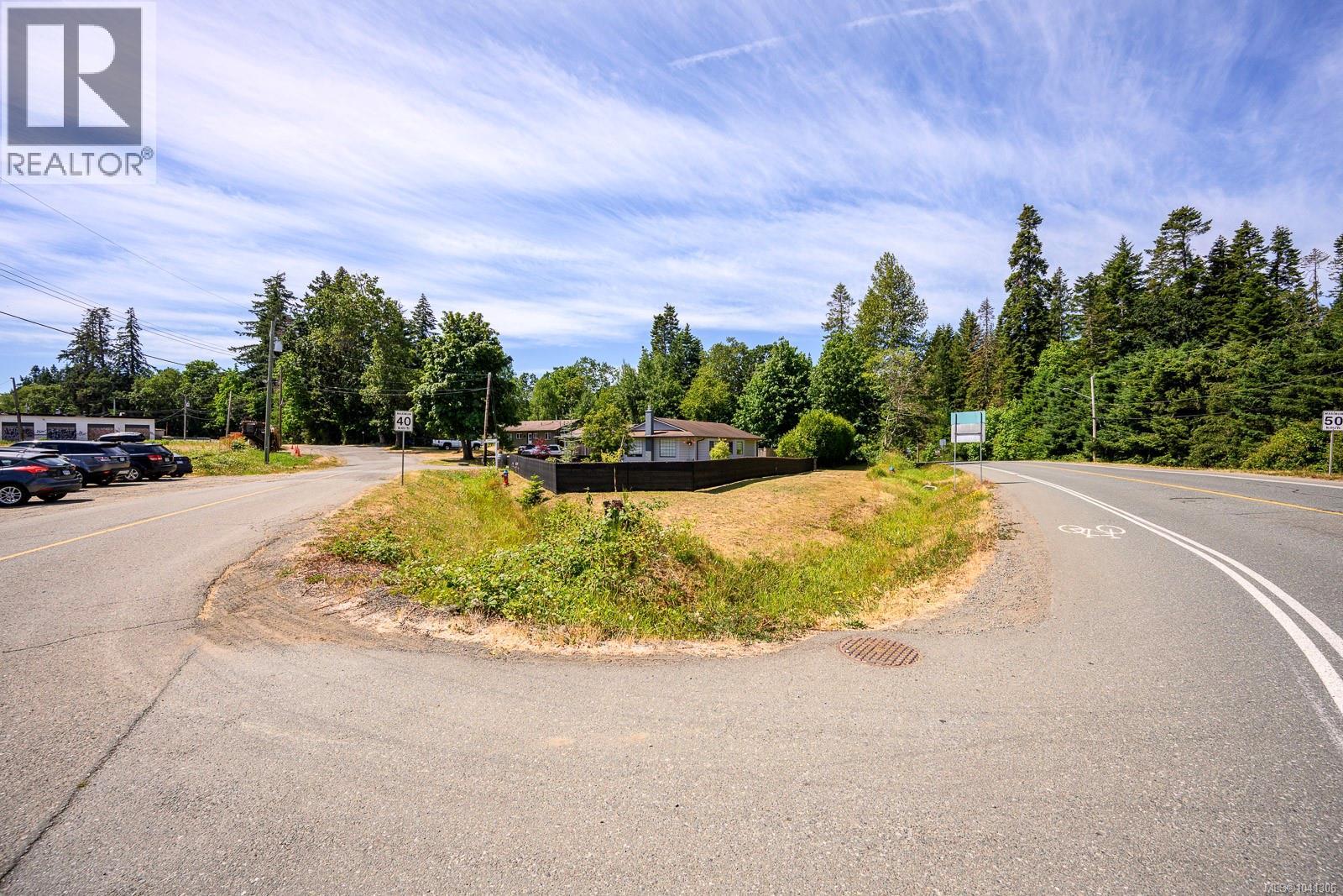 4863 Dundas Rd - 37
