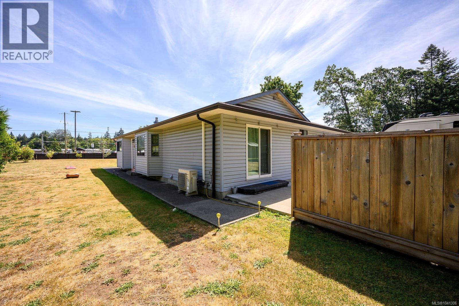 4863 Dundas Rd - 42