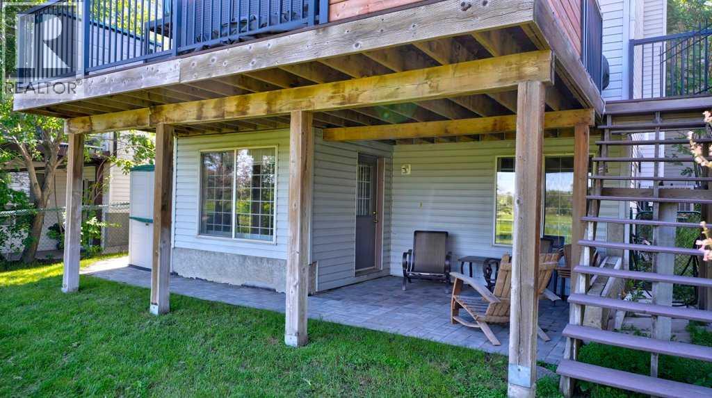 537 Douglas Glen Point SE — photo 12