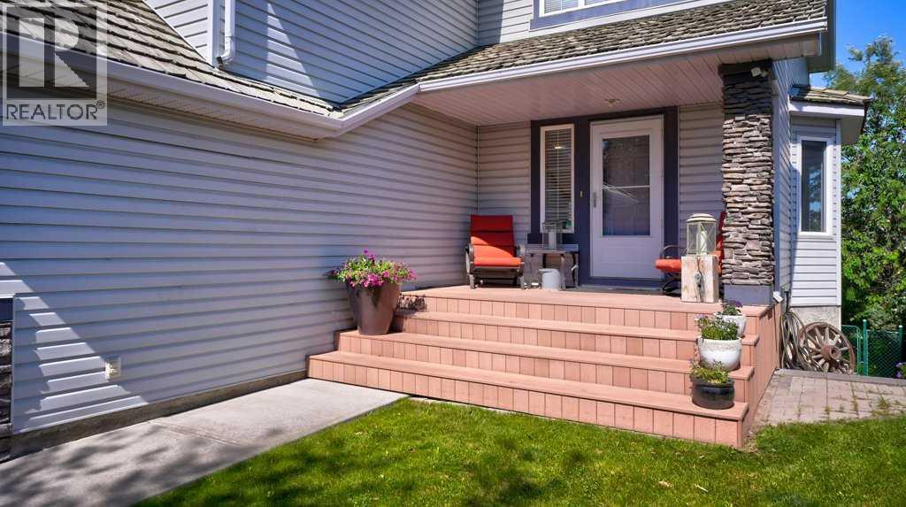 537 Douglas Glen Point SE - photo 2