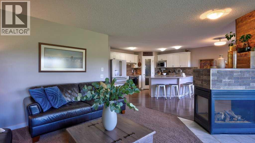 537 Douglas Glen Point SE — photo 22