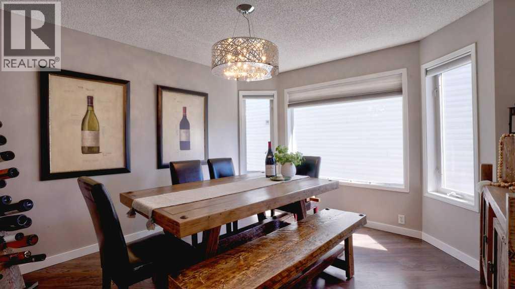 537 Douglas Glen Point SE — photo 24
