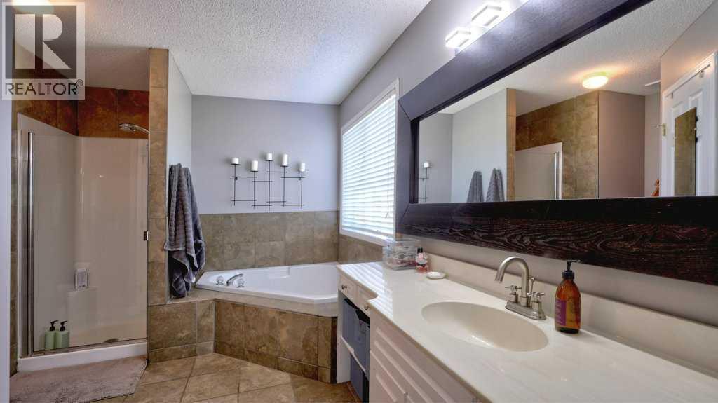 4 piece ensuite