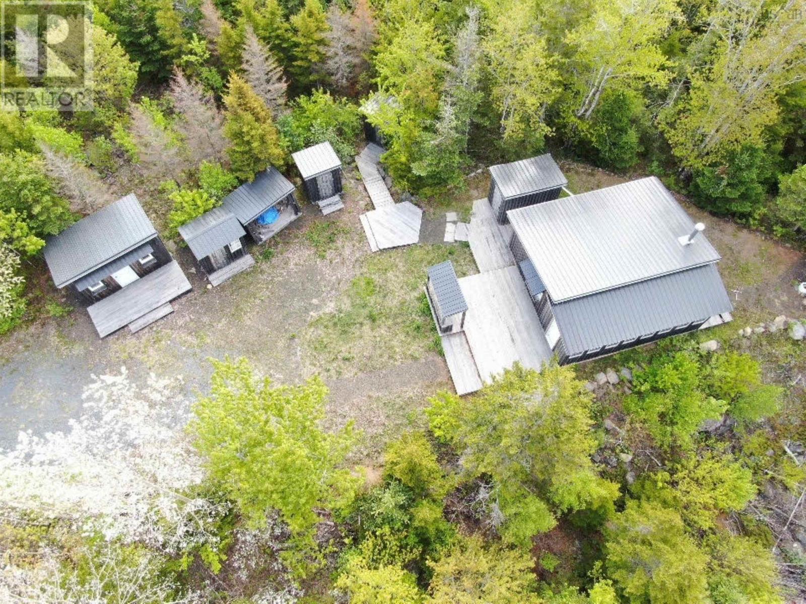604 Lansdowne Road - 1