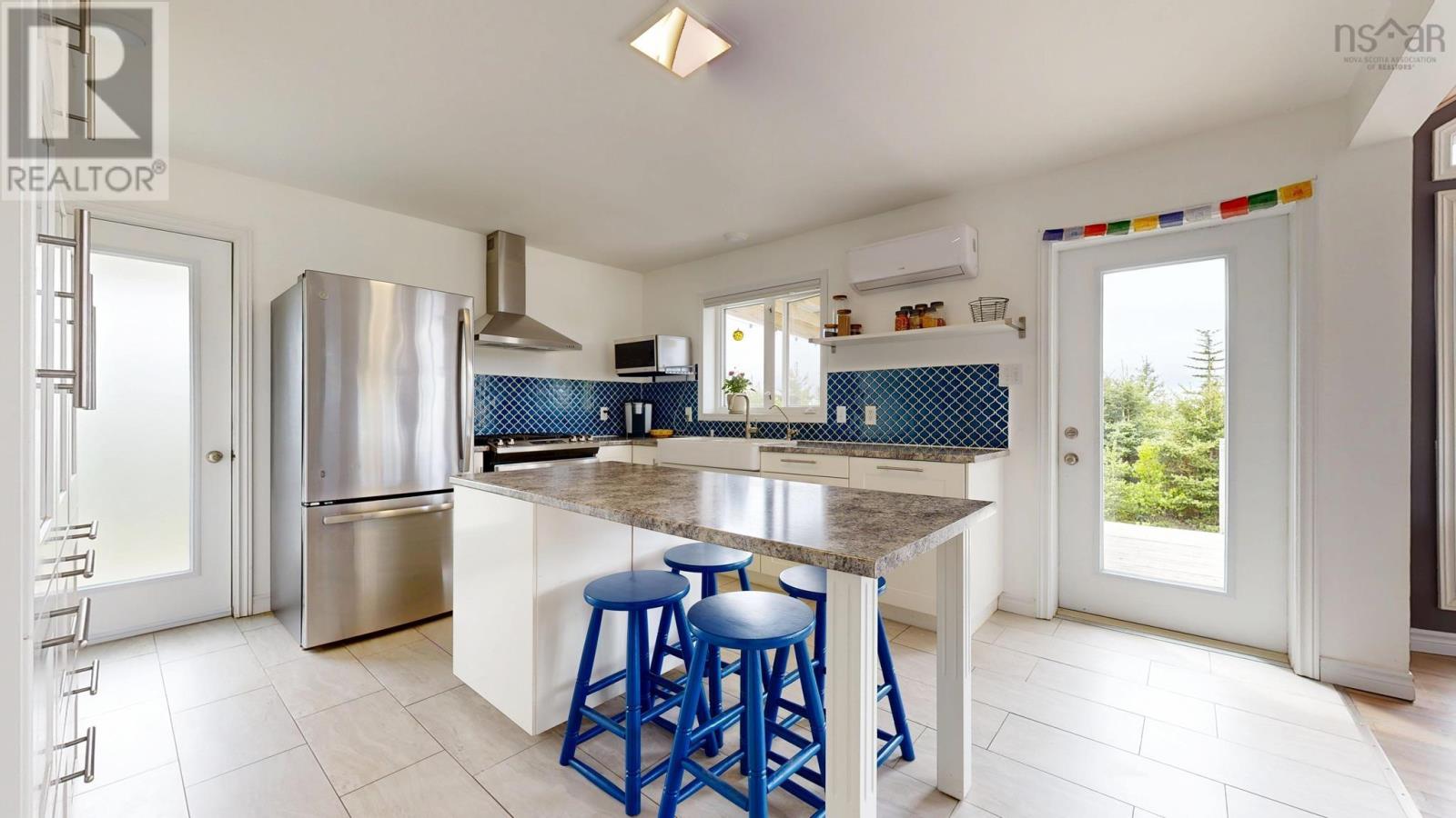 2446 Cape Gegogan Road - 24