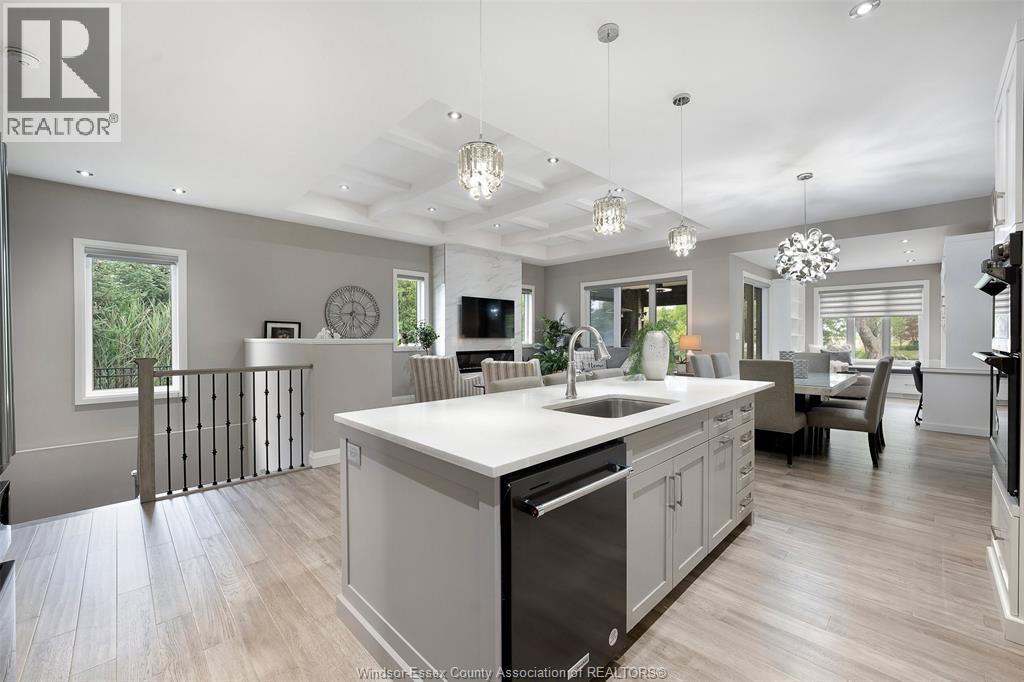 6259 FOREST TRAIL - 23