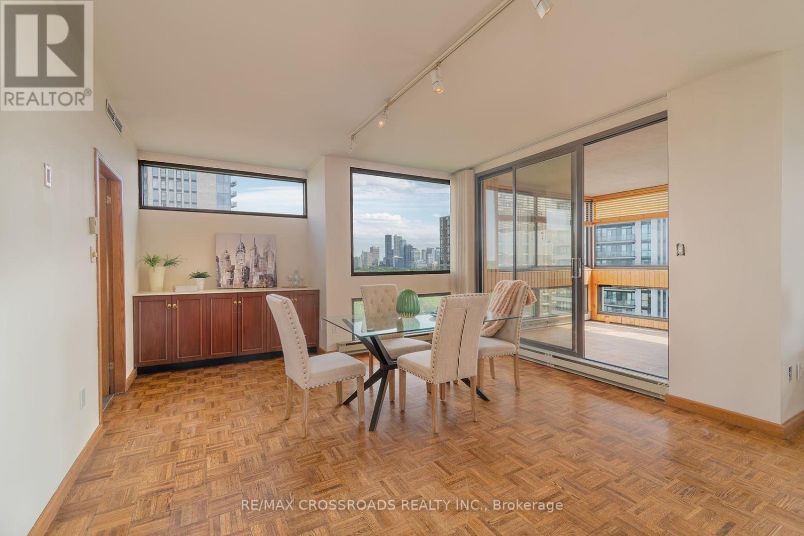 150 HEATH ST W 1301-1302 - 12