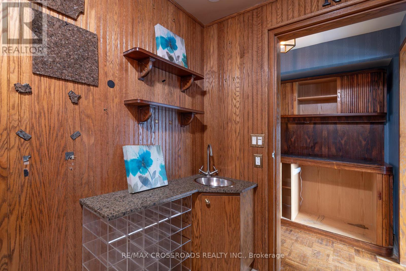150 HEATH ST W 1301-1302 - 37