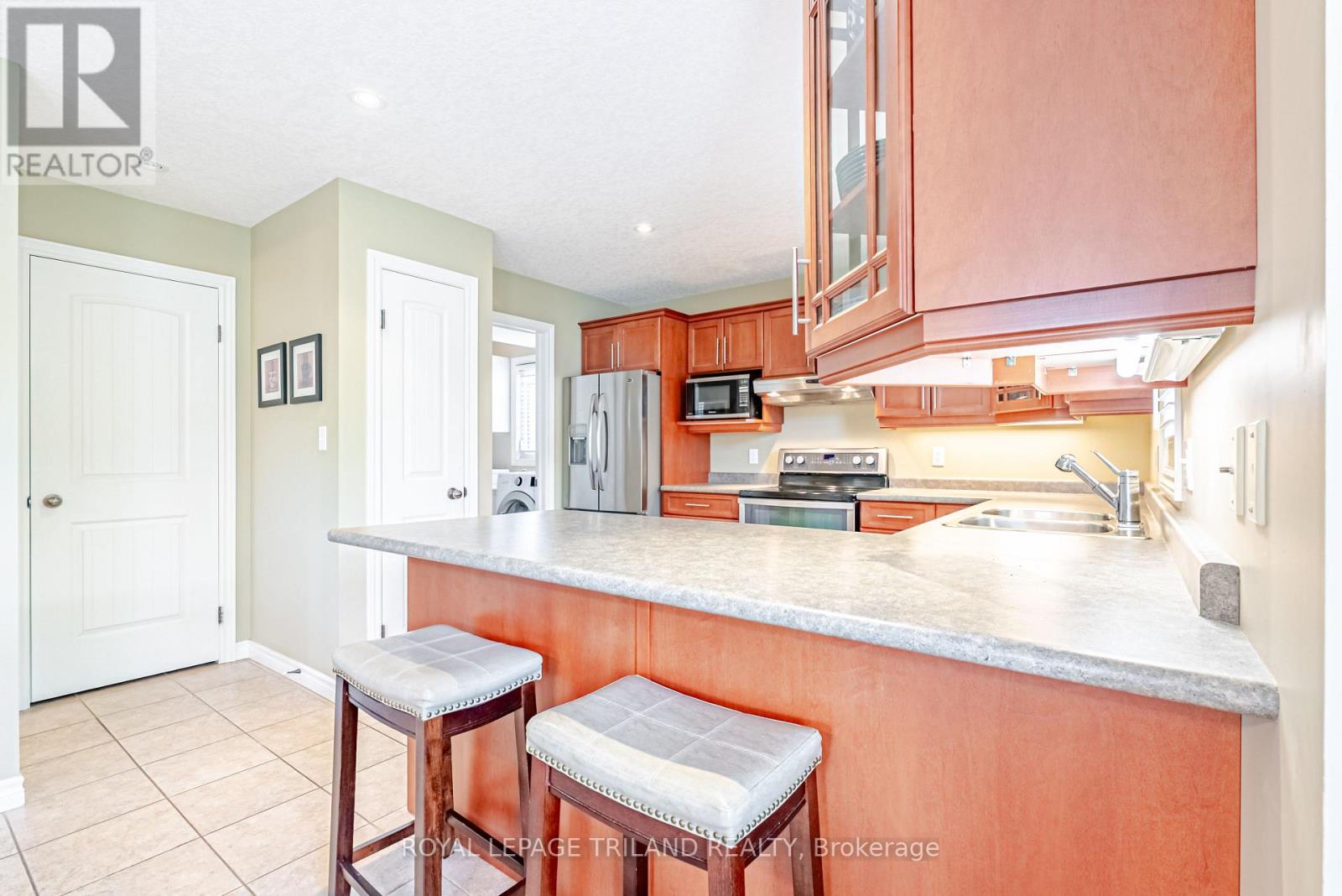 26 AUGUSTA CRESCENT - 16