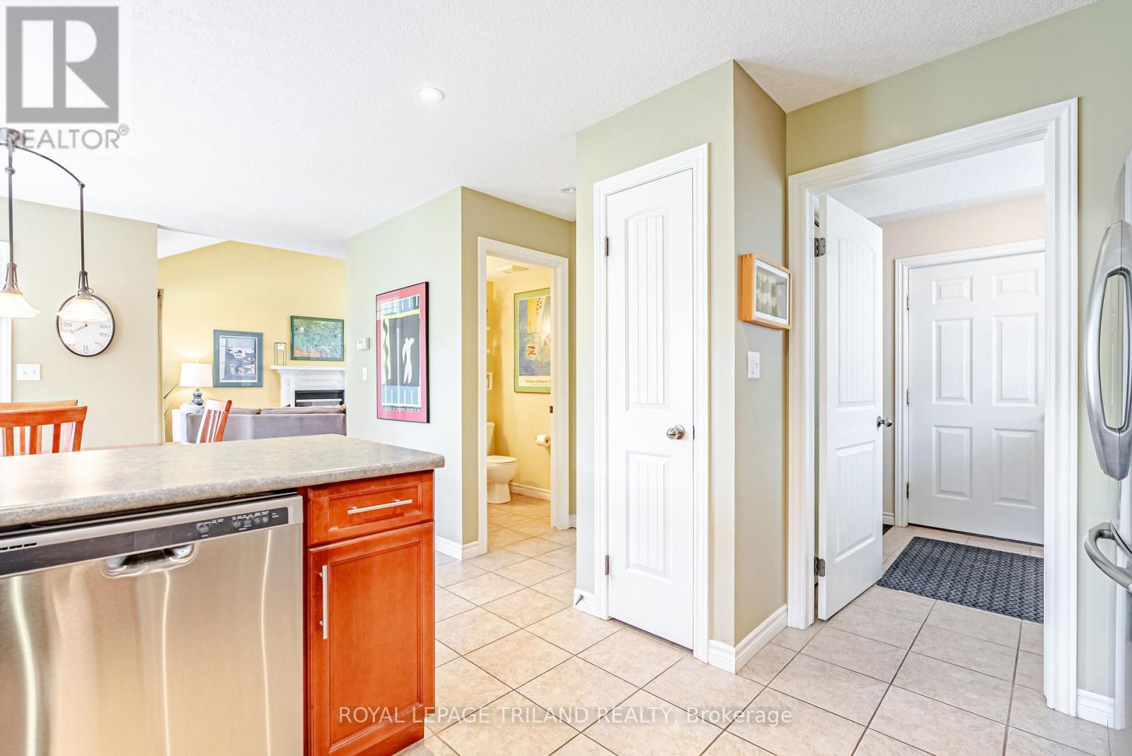 26 AUGUSTA CRESCENT - 18