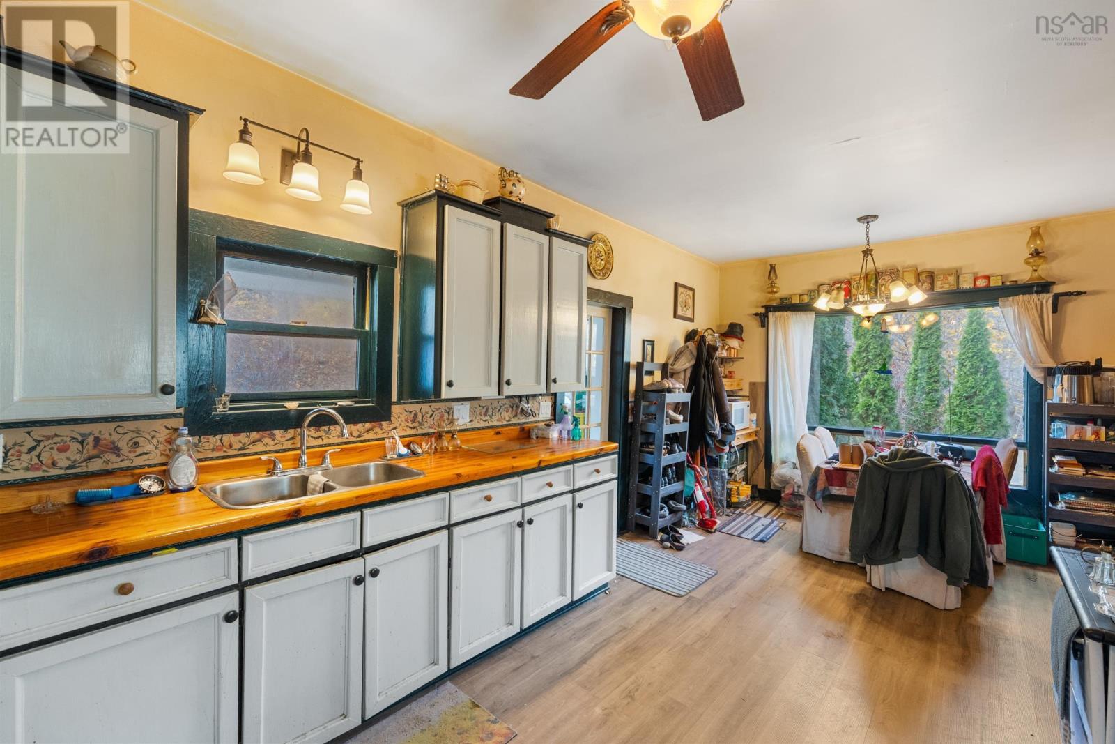6953 Sissiboo Road - 7