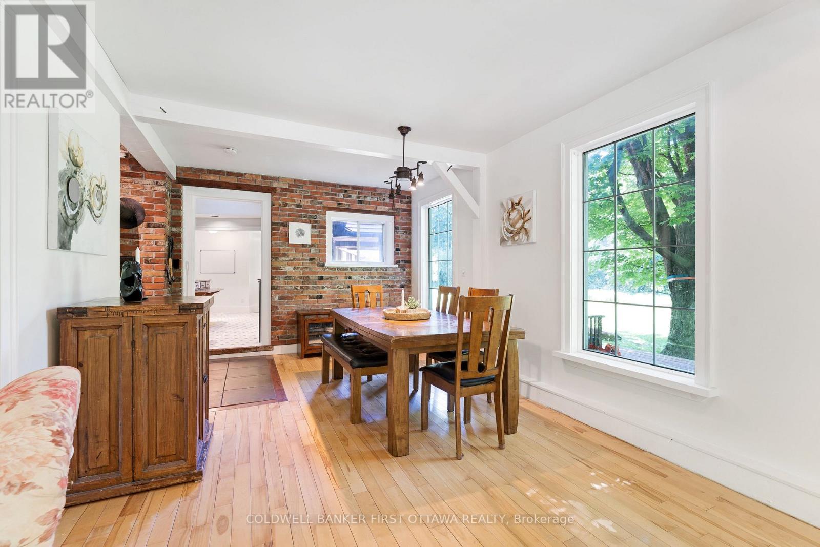 1358 RIDEAU FERRY ROAD - 13