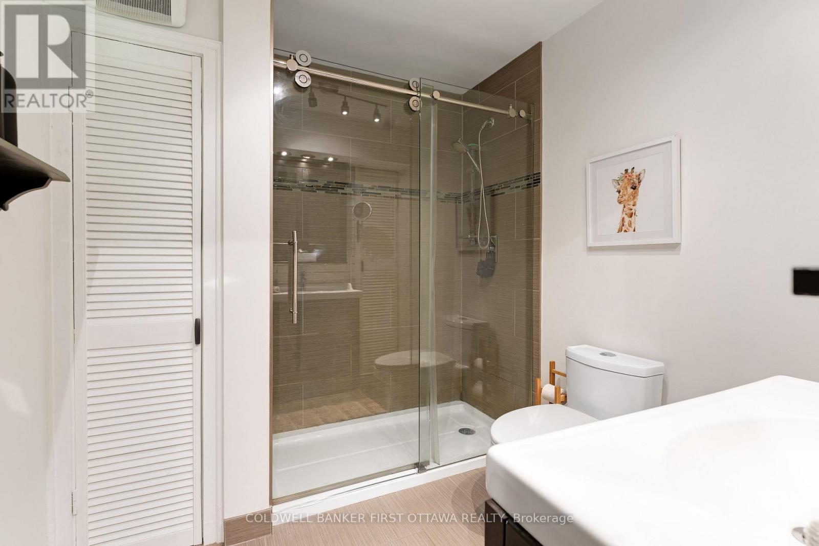 1358 RIDEAU FERRY ROAD - 29