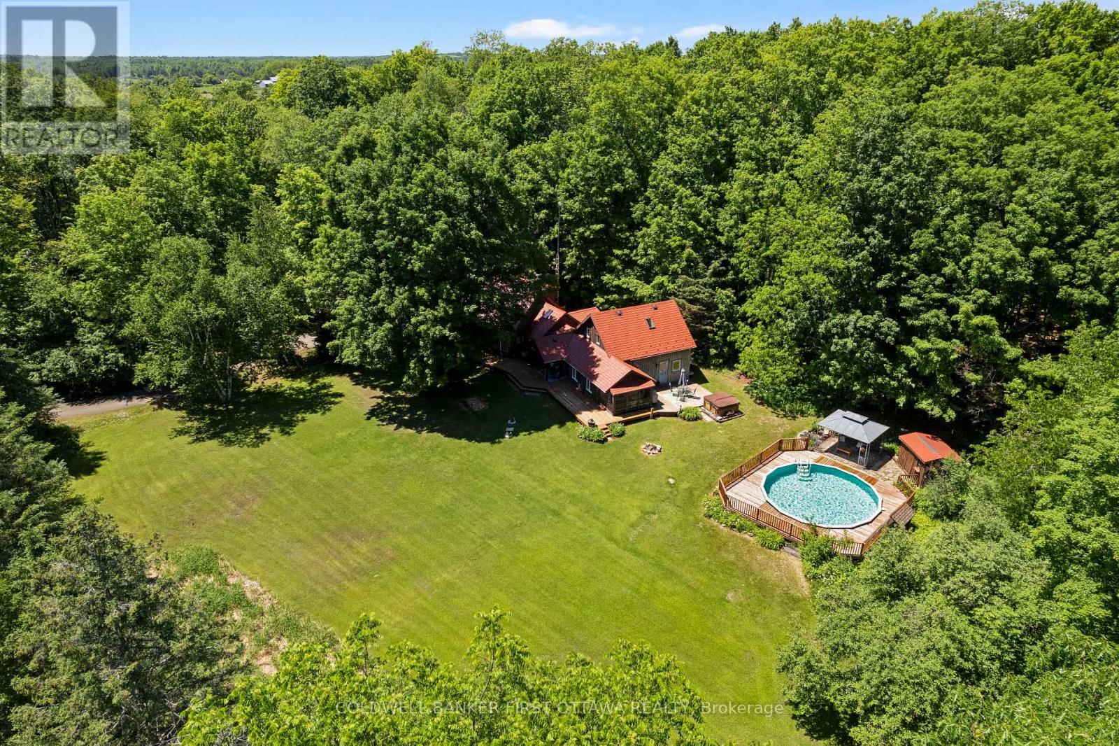1358 RIDEAU FERRY ROAD - 40