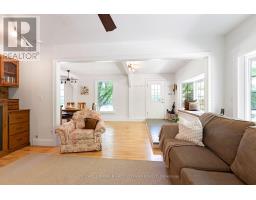 Sunroom - 1358 Rideau Ferry Road, Drummond/north Elmsley, ON K7H3C7 Photo 9