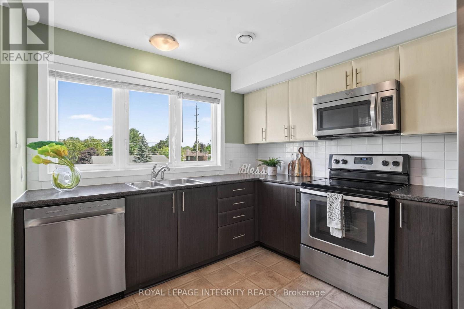 #C 4528 INNES ROAD - 16