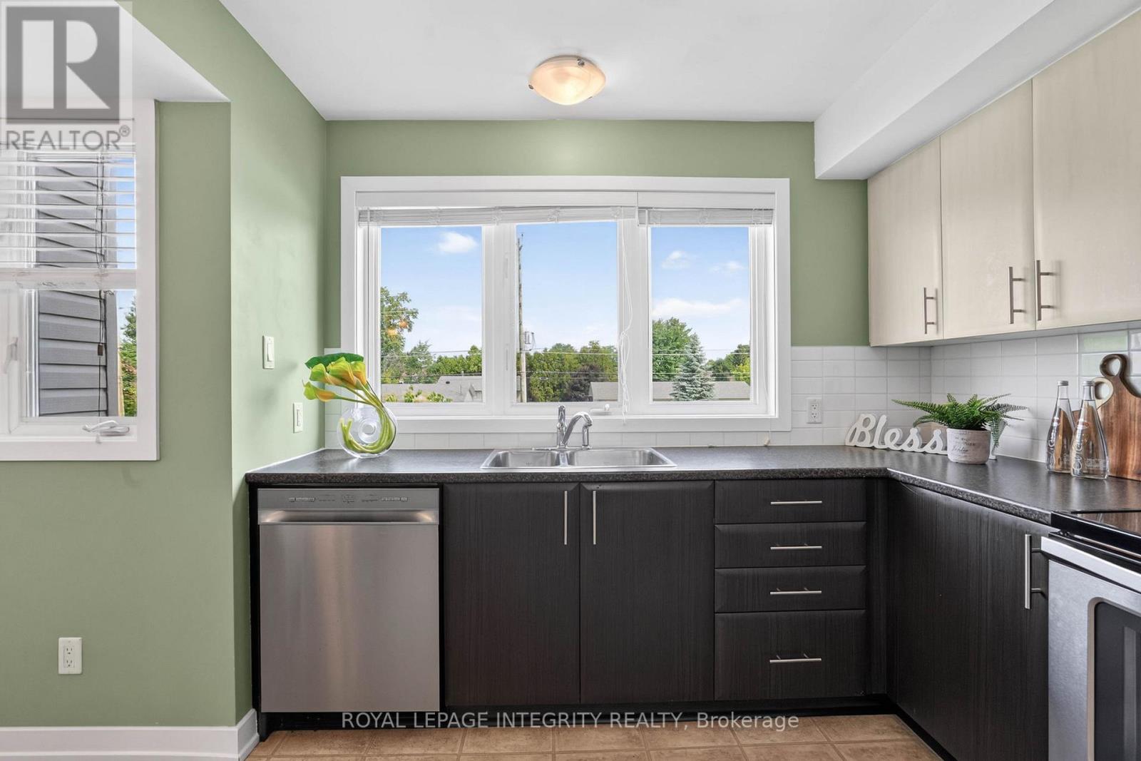 #C 4528 INNES ROAD - 17