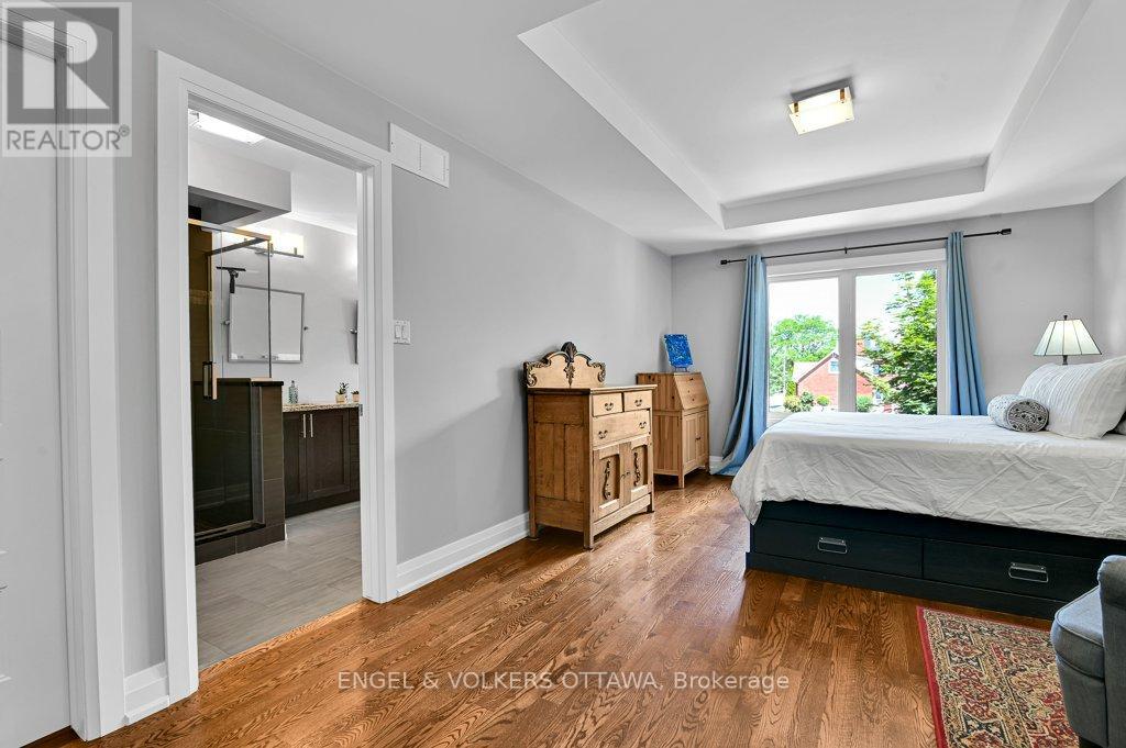 3 Bed, 4 Bath House for Sale in Ottawa – 331 DUNCAIRN AVENUE, Ottawa – MLS# X13487296 - Image 16