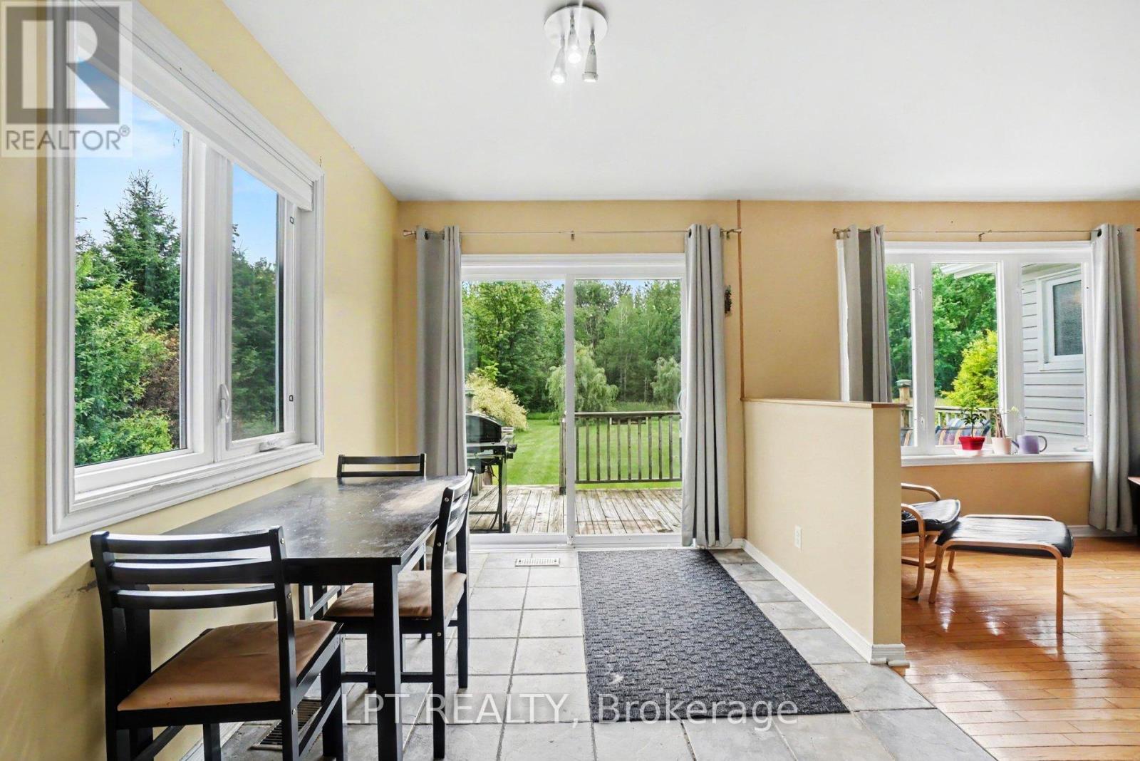 3 Bed, 2 Bath House for Sale in Ottawa – 3898 ETIENNE ROAD, Ottawa – MLS# X13487352 - Image 17
