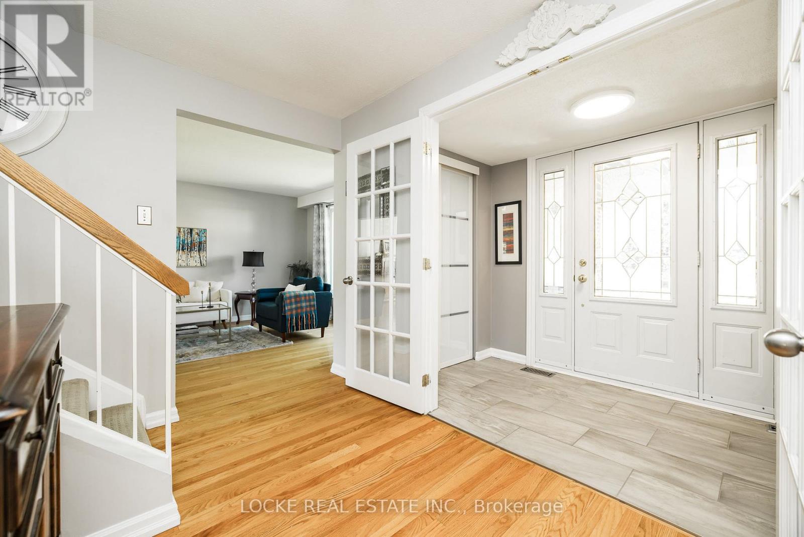 3 Bed, 3 Bath House for Sale in Ottawa – 1821 WOODHAVEN HEIGHTS, Ottawa – MLS# X13487426 - Image 8