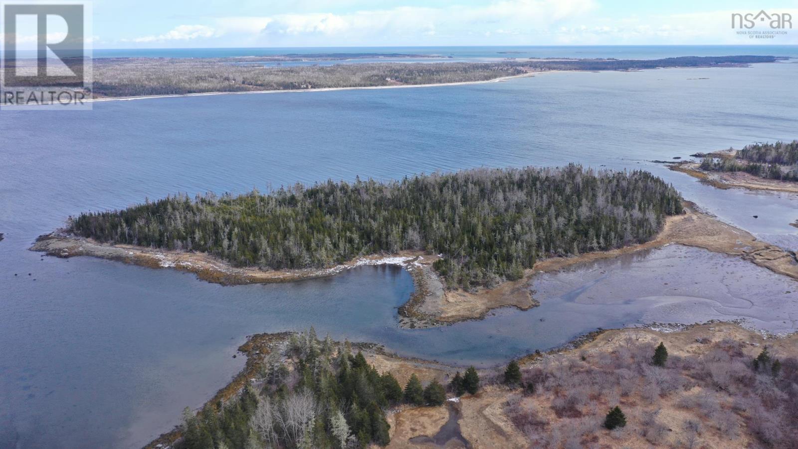 Property 4 of 13 of Ambers Island